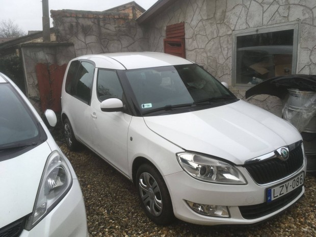 Skoda Roomster 1.2 TSI Klma