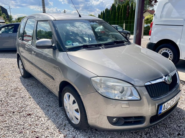 Skoda Roomster 1.4 16V Comfort / Klíma / Tempom...