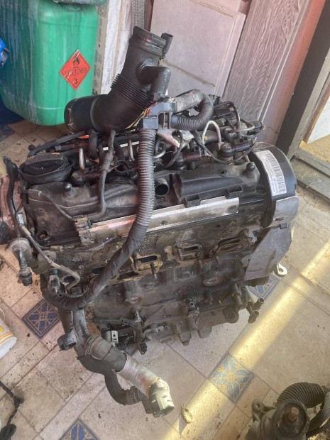Skoda Roomster 1,6 Crtdi motor Cayc motorkdda