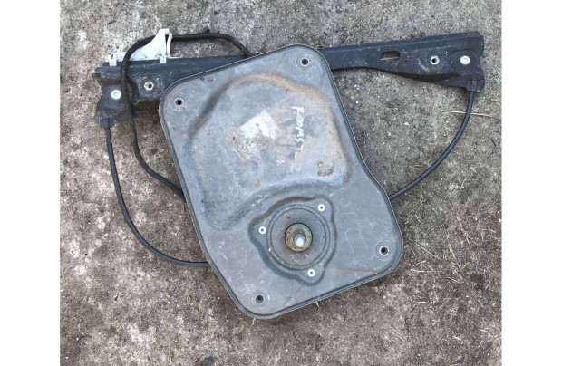 Skoda Roomster _ jobb első ablakemelő szerkezet