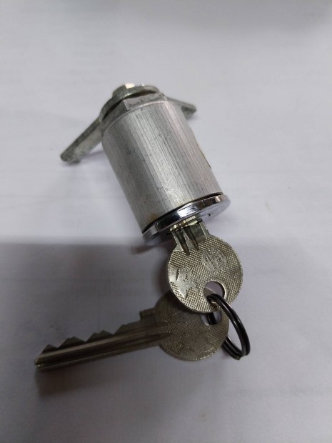 Skoda S100-110 Ajt�z�r Bet�t