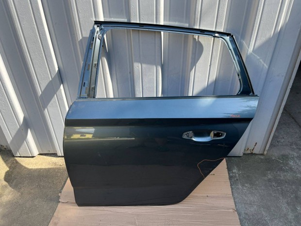 Skoda Scala bal hátsó ajtó 657833311