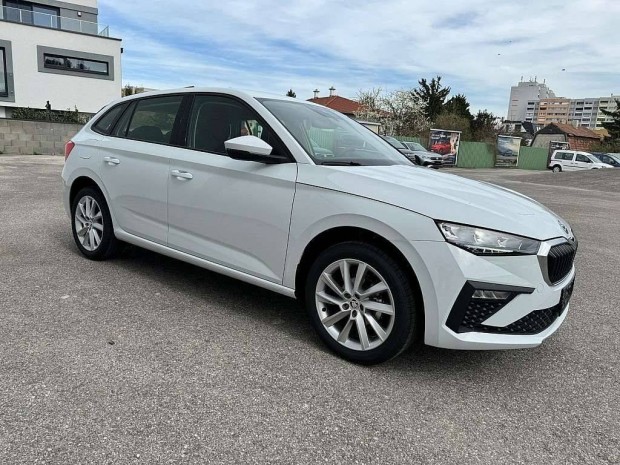 Skoda Scala bontott karosszéria alkatrészek
