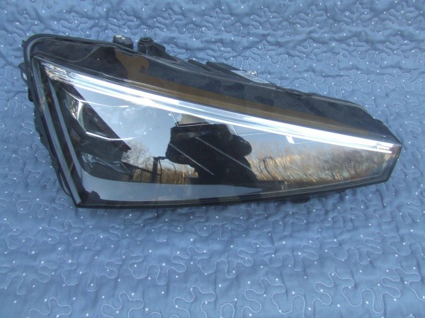 Skoda Scala jobb crystal full led ujszer lmpa fnyszr