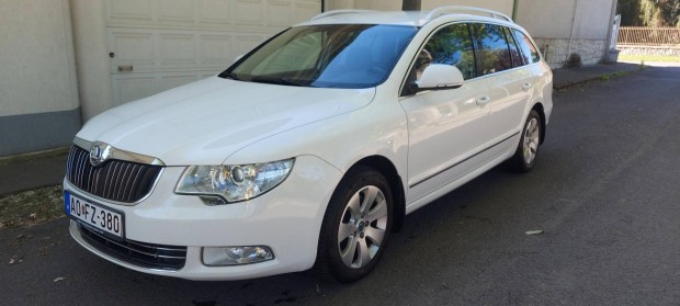 Skoda Superb 1.4 TSI Elegance 2Zns Klma-ls...