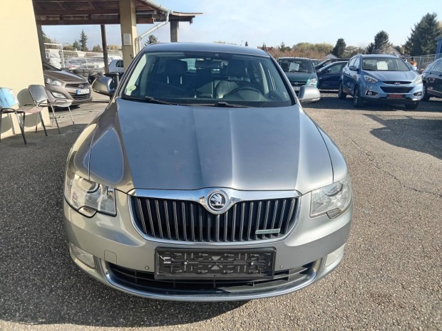 Skoda Superb 1.6 CR TDI Elegance Greenline 4 x...