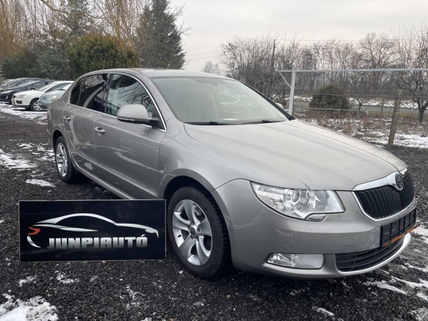 Skoda Superb 1.8 Ritka szp llapot szgk 17800...