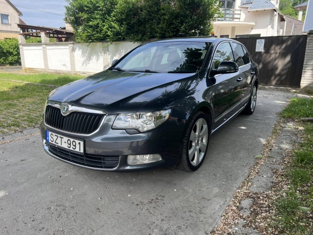 Skoda Superb 1.8 TSI Active DSG Szép Állapot.DI...