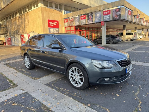 Skoda Superb 1.8 TSI Business Plus Szp llapotba