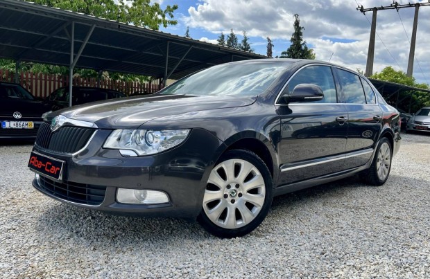 Skoda Superb 1.8 TSI Elegance DSG Navi/4Xülésfű...
