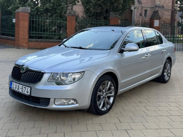Skoda Superb 2.0 CR TDI Active 4x4 2. Tulajtól/...