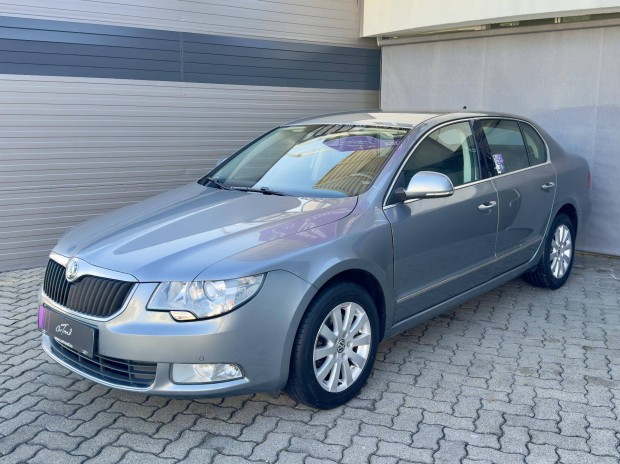 Skoda Superb 2.0 CR TDI Elegance 4x4 Garanciával!