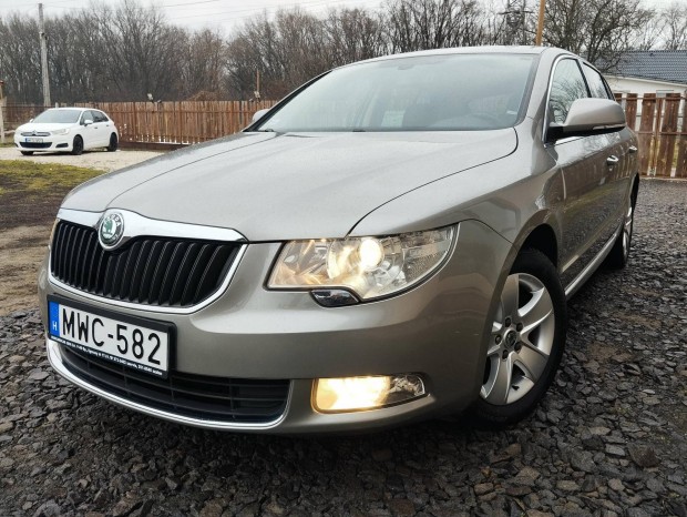 Skoda Superb 2.0 CR TDI Elegance DSG Magyarorsz...