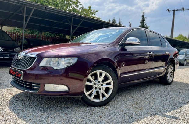 Skoda Superb 2.0 CR TDI Elegance M.O-i/170LE/XE...