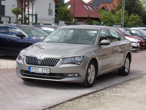 Skoda Superb 2.0 TDI SCR Style 4x4 DSG Magyaror...