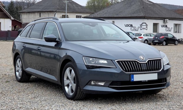 Skoda Superb 2.0 TDI SCR Style DSG