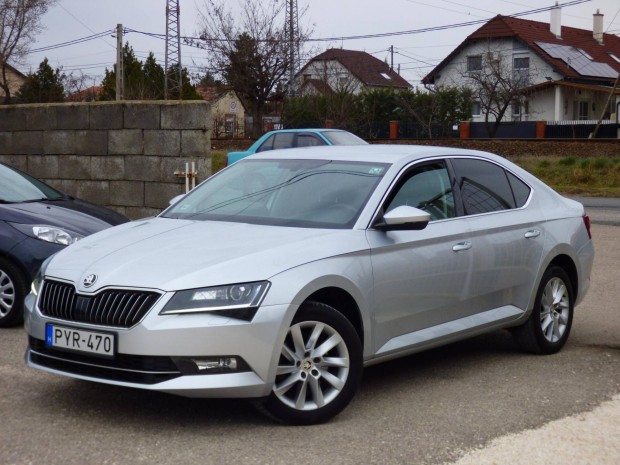 Skoda Superb 2.0 TDi SCR Sportline 182000KM!VON...