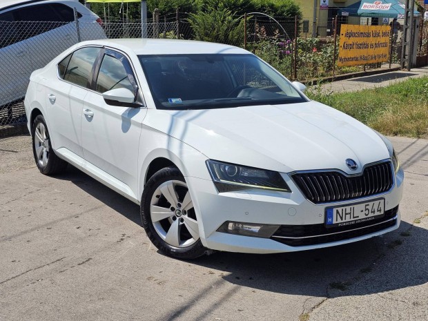 Skoda Superb 2.0 TDi SCR Style Magyarorszgi! ...