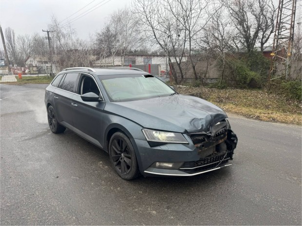 Skoda Superb 3 Bontott alkatrszei