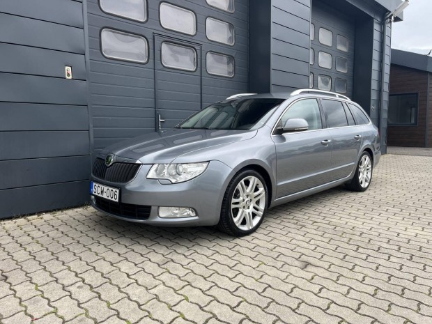 Skoda Superb Combi 1.8 TSI Elegance DSG Szerviz...