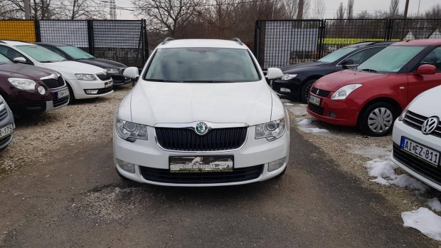 Skoda Superb Combi 2.0 CR TDI Elegance 4x4 Digi...