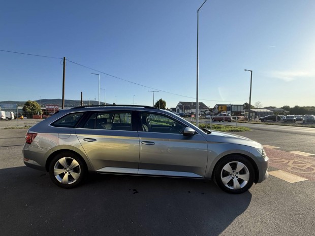 Skoda Superb Combi 2.0 TDi SCR Ambition Kamera....