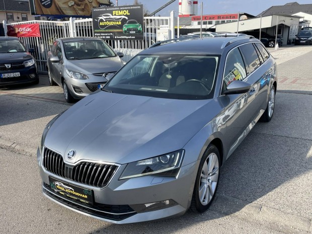 Skoda Superb Combi 2.0 TDi SCR Ambition Megk�m�...