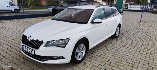 Skoda Superb Combi 2.0 TDi SCR Ambition magyar....