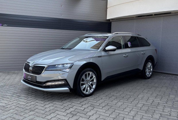 Skoda Superb Combi 2.0 TSI Scout 4x4 DSG Garanc...