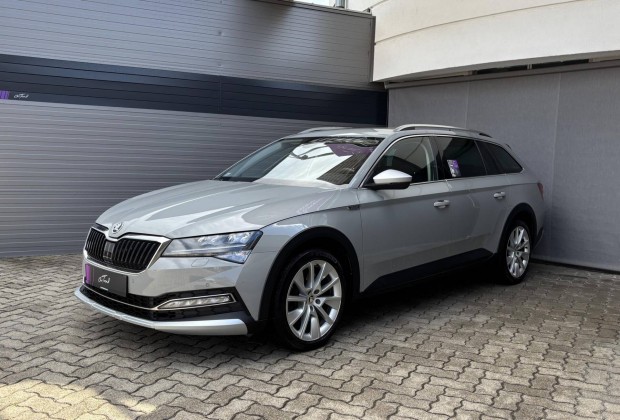 Skoda Superb Combi 2.0 TSI Scout 4x4 DSG Garanc...