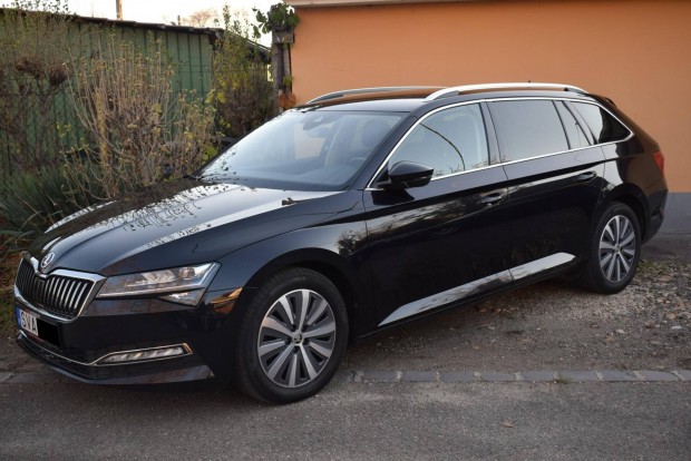 Skoda Superb Combi 2.0 TSI Style DSG Magyar! 12...