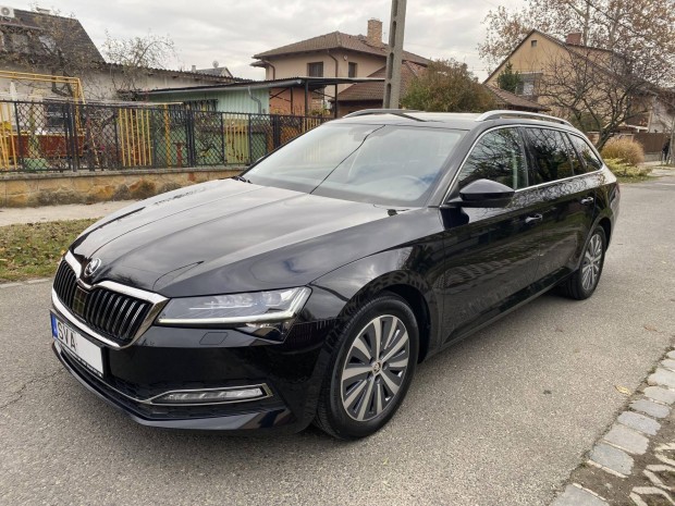 Skoda Superb Combi 2.0 TSI Style DSG Magyar! 12...