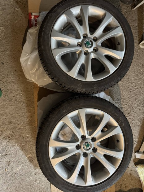 Skoda Superb Felni 5x112