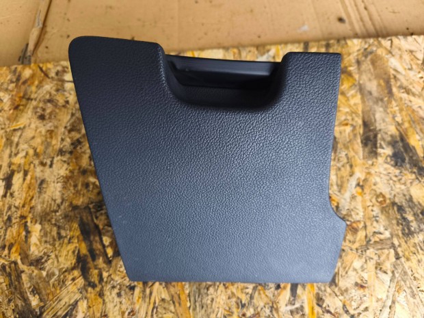 Skoda Superb II 2008-2013 bal els trol rekesz