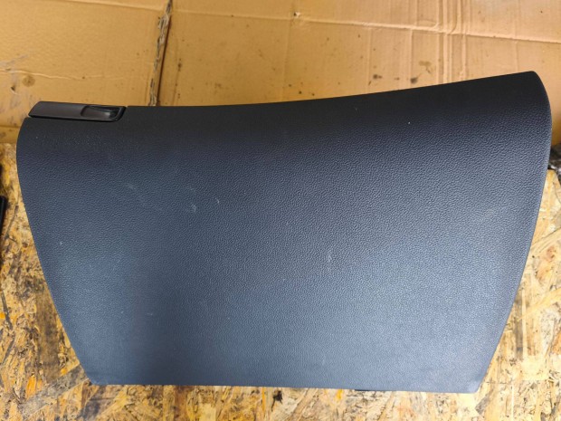 Skoda Superb II 2008-2013 kesztytart