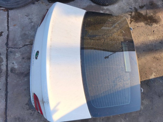 Skoda Superb II 2008-2013 sedan csomagtrajt csomagtr ajt