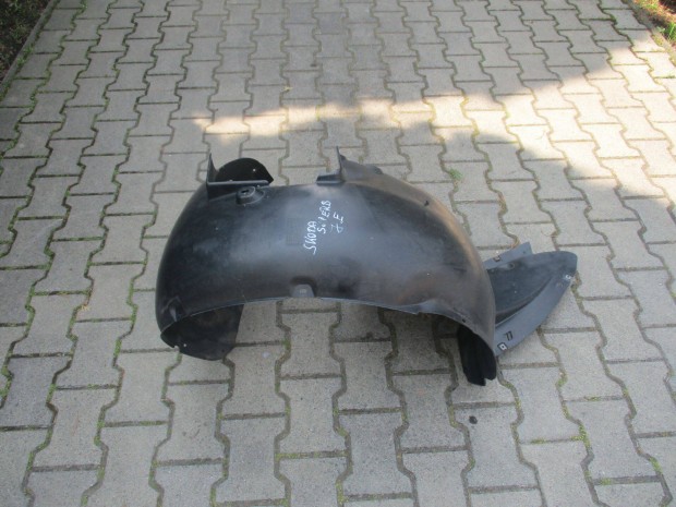 Skoda Superb II 3TO Jobb első dobbetét 3TO 809 962 2008-2014