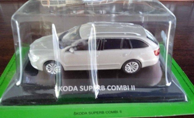 Skoda Superb II combi kisauto modell 1/43 Elad