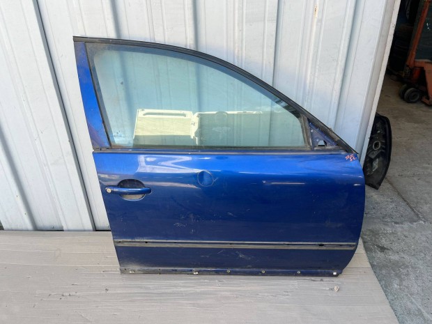 Skoda Superb I (3U), VW Passat B5 jobb els� ajt�