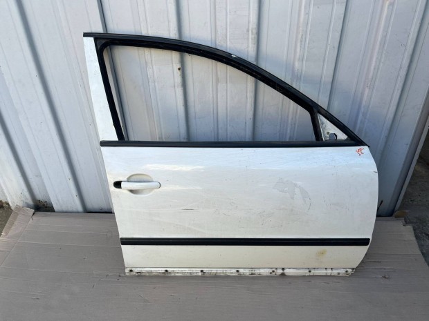 Skoda Superb I (3U), VW Passat B5 jobb els� ajt�