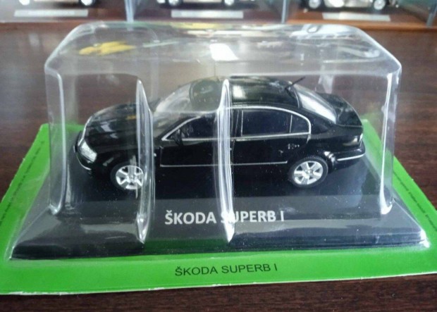 Skoda Superb I kisauto modell 1/43 Elad