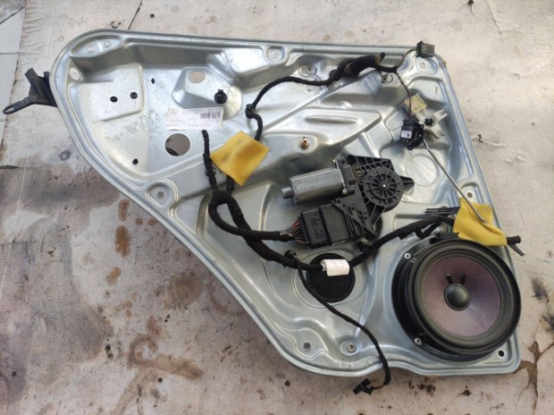 Skoda Superb I sedan bal h�ts� ablakemel� szerkezet + motor