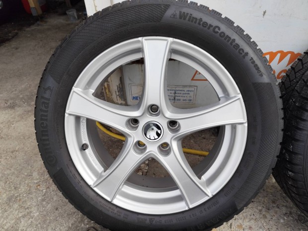 Skoda Superb VW Passat b8 gyri alufelni 5x112 17"