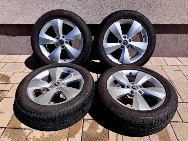 Skoda Superb / Octavia 17" 5x112 ET38 215/55 r17 Vredestein DOT0623