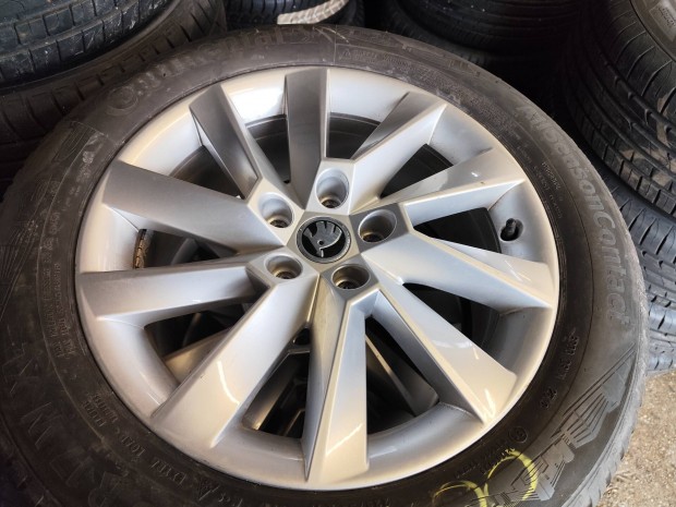 Skoda Superb gyri alufelni 5x112 17"