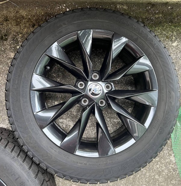 Skoda Superb téli alufelni szett 17'