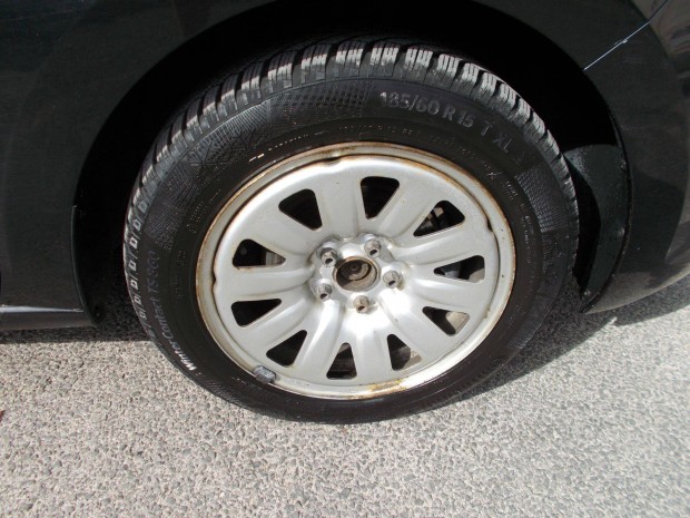 Skoda VW Seat lemezfelnik 5x100 185/60 R15 Continental t�li gumikkal