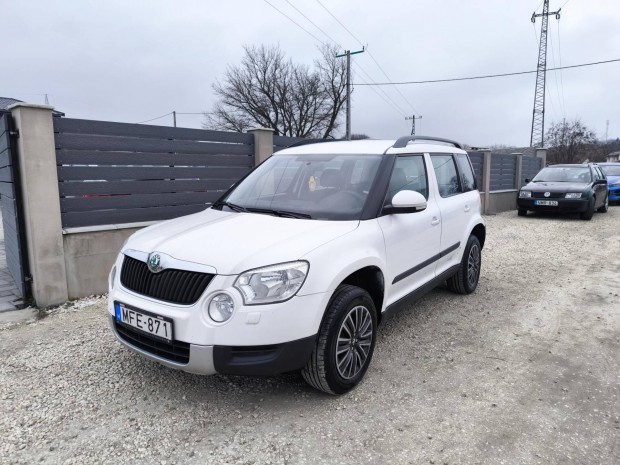 Skoda Yeti 1.8 TSI Active 4x4 Akcis ron! Cser...