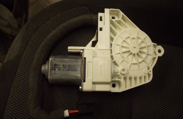 Skoda Yeti bal első ablakemelő motor 2009-2017 5L0959811A
