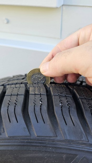 Skoda & Passat Hankook Vinter Evo 2 téli gumi 17"alufelnin